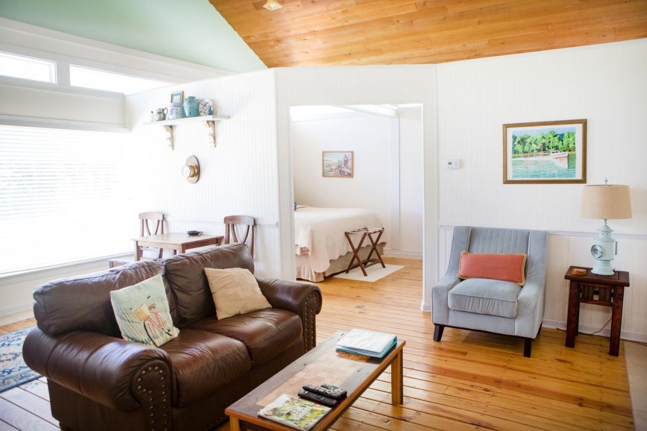 The Inn At Tabbs Creek Port Haywood Buitenkant foto